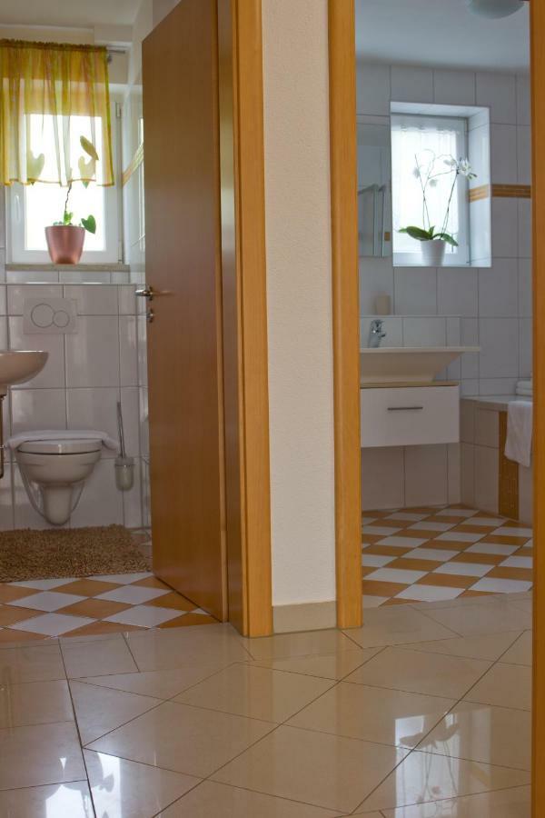 Ferienhaus Giulia In Gunzburg Ideal Fur 2 Familien Appartement Buitenkant foto